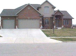 625 S Prairieview Dr, Dunlap, IL 61525