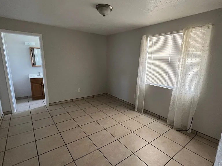 1355 Roosevelt St — Photo 10