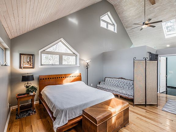 42nd image of this home