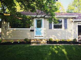 4141 Spencer Rd, Rocky River, OH 44116