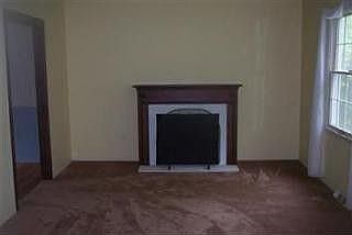 1st image of 3885 Edinburgh Dr