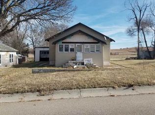 217 Athens St, Seneca, NE 69161
