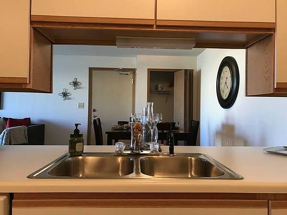4th image of 2724 Corona Dr