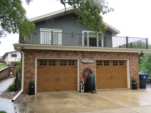 301 Mallard Ct, Horicon, WI 53032