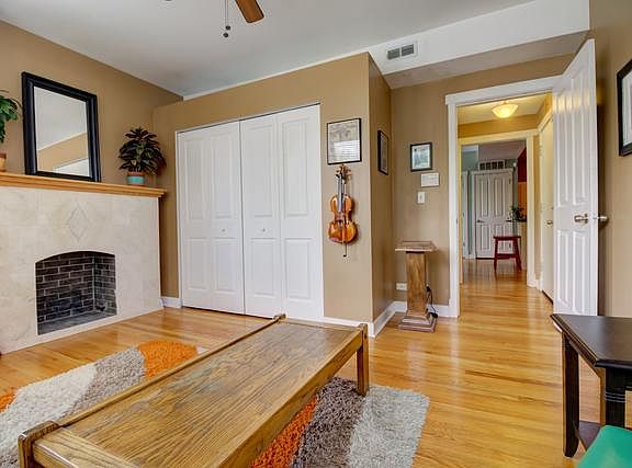 4th image of 3334 W Belden Ave APT 1W
