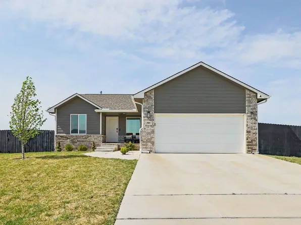 581 S Cattail St, Haysville, KS 67060
