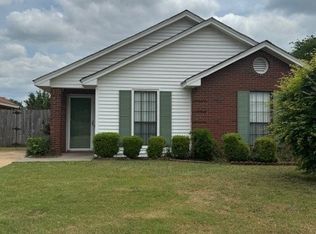 240 Hambleton Rd, Montgomery, AL 36117