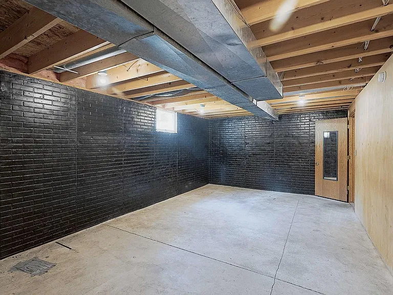 1101 Knox St — Photo 19