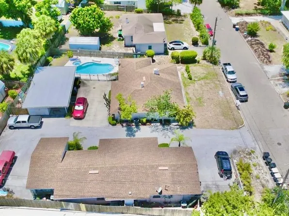 411 Pleasant St, Clearwater, FL 33755