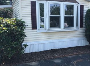 27 Lear Dr, Coventry, RI 02816