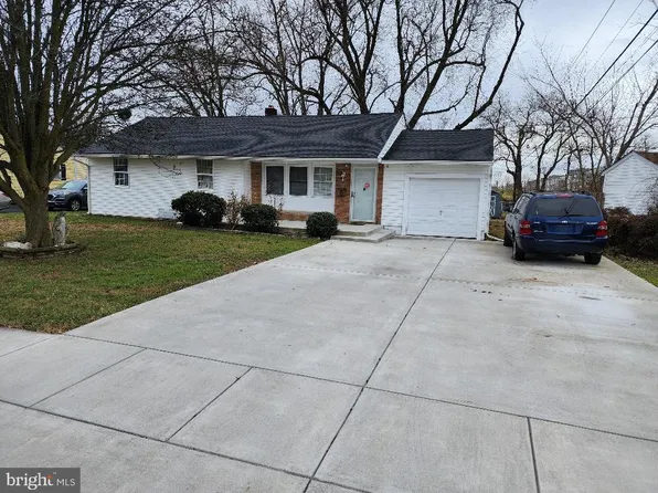 4 Croyden Rd, Newark, DE 19702