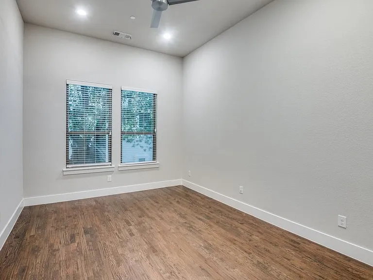 3170 Carmel St #102 — Photo 5