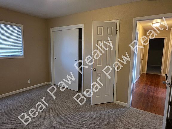 5th image of 130 Williams St #A