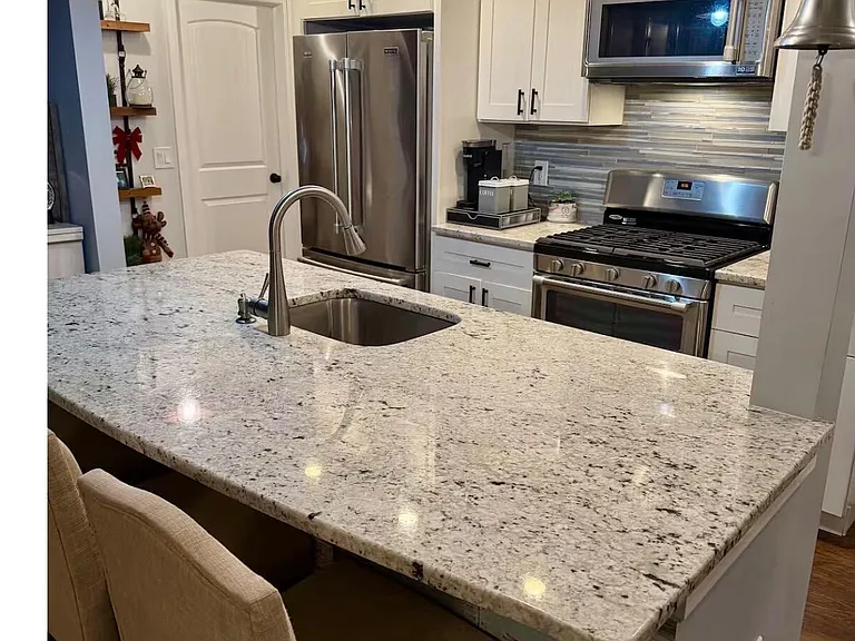 140 Matilda Dr — Photo 3