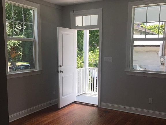 2nd image of 3727 Cleveland Ave
