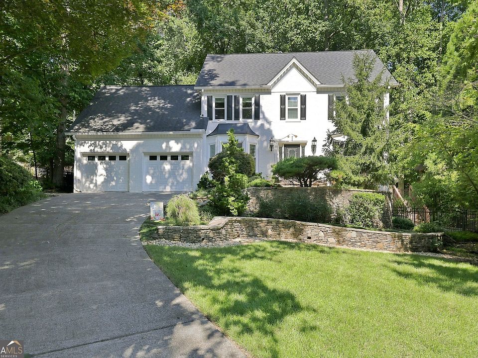 1st image of 4805 Thornwood Dr NW