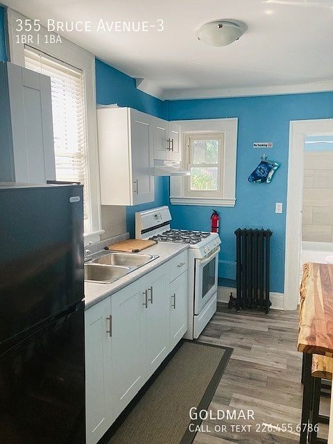 1st image of 355 Bruce Ave #3