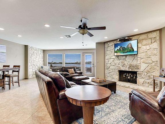 5th image of 509 Horseshoe Bay North Blvd