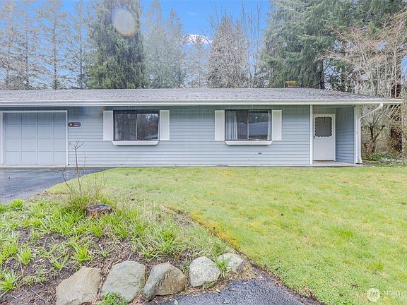 2nd image of 3300 Carpenter Road SE #96