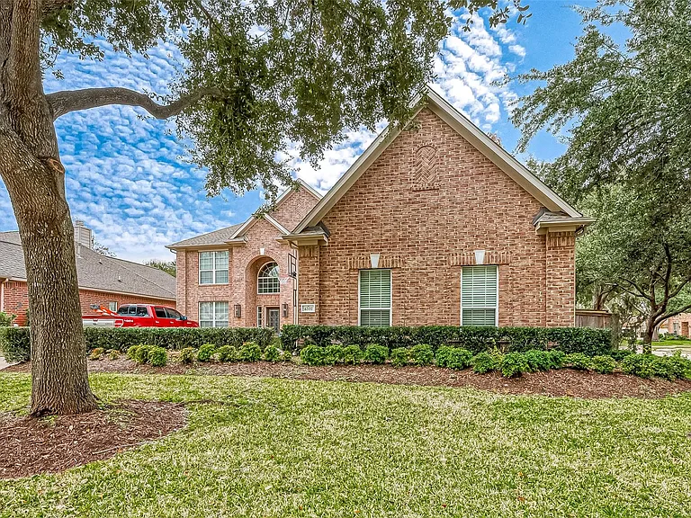 4202 Stone Oak Ct — Photo 1