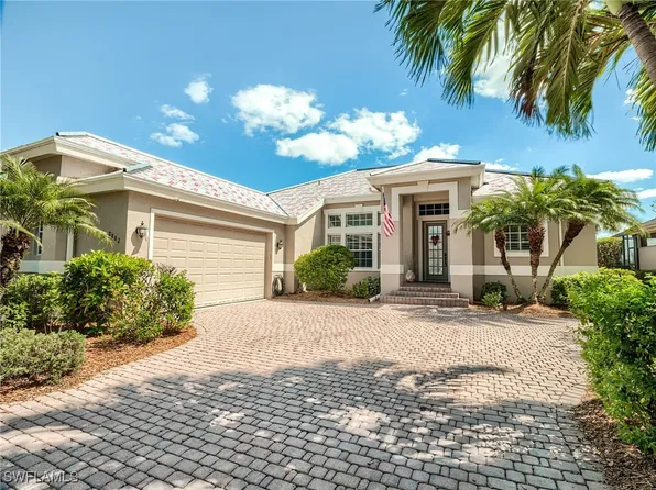 8802 New Castle Dr, Fort Myers, FL 33908