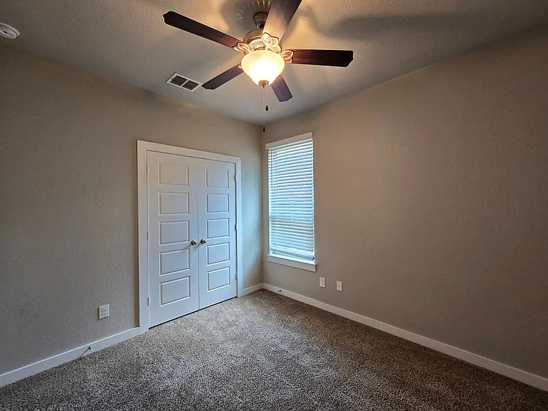 526 Creekside Frst — Photo 17