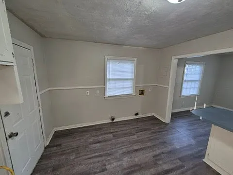3251 Meadow Ln — Photo 7