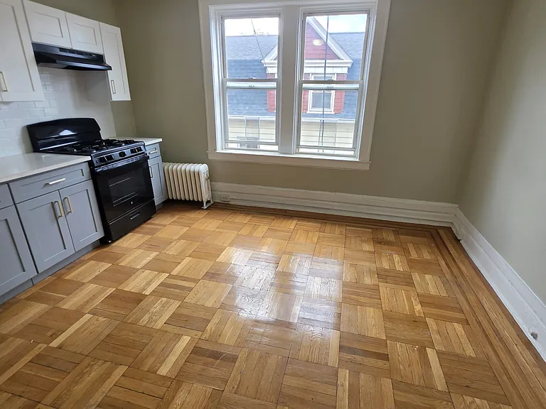 2 Columbia Ave #303 — Photo 2