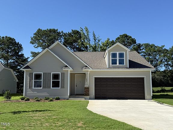 2nd image of 154 Oakfield Trace Dr