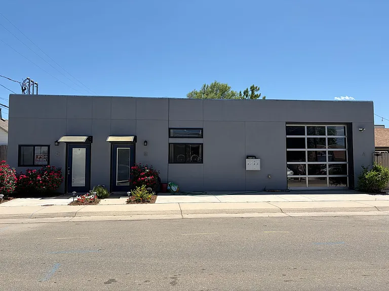 3850 S Lowell Blvd — Photo 2