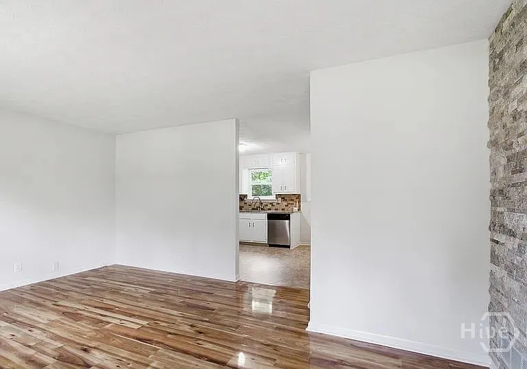 3936 Rolling Pl — Photo 5