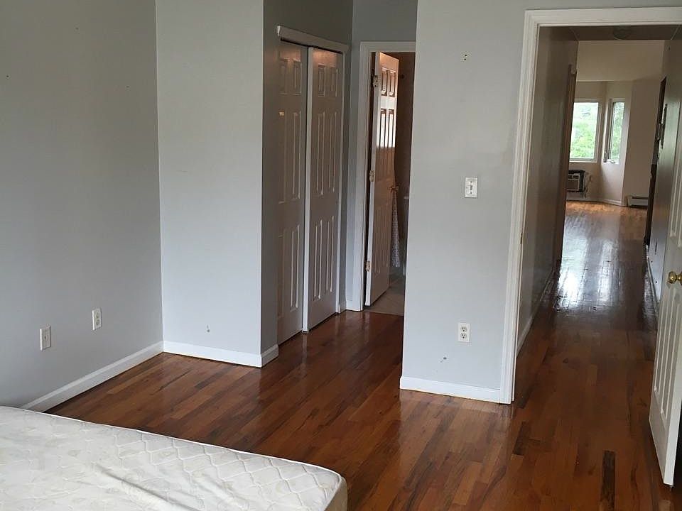 1st image of 9601 91st Ave #2