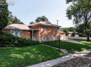 3122 W Fontanero St, Colorado Springs, CO 80904