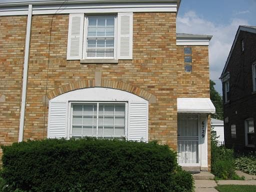 1st image of 6729 N Drake Ave