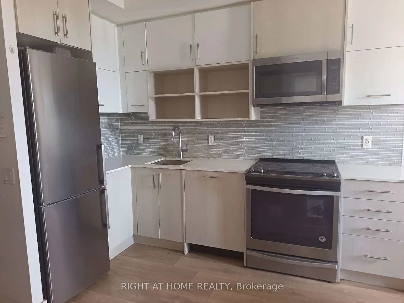 2 bed, $2,150 — Photo 3