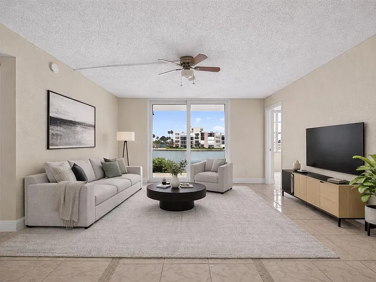 7540 Bay Island Dr S #160 — Photo 4