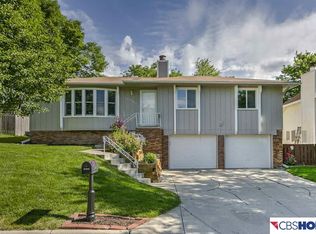 14730 O Cir, Omaha, NE 68137