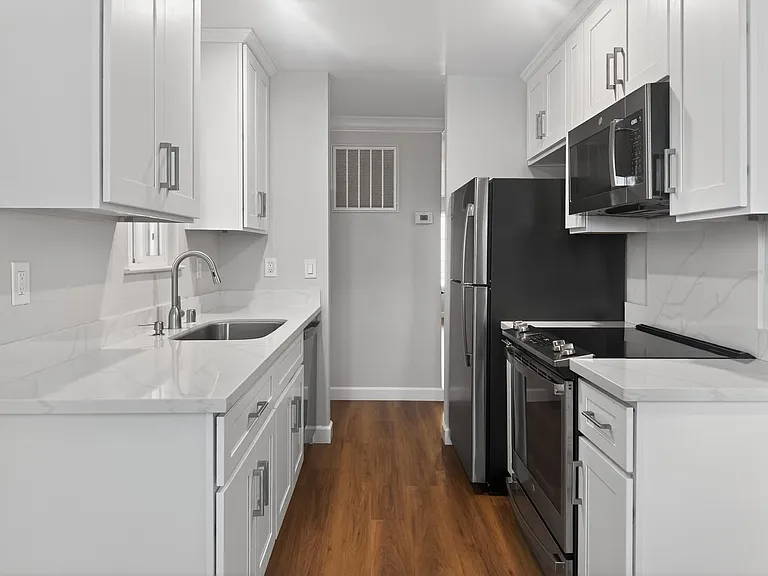 1566 Sunnyvale Ave #9 — Photo 7