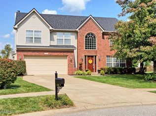 9217 Eminence Ct, Prospect, KY 40059