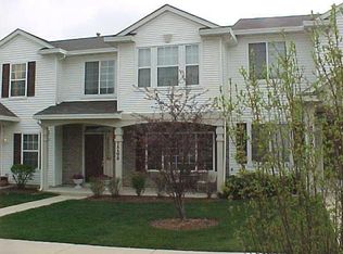 2268 Reflections Dr, Aurora, IL 60502