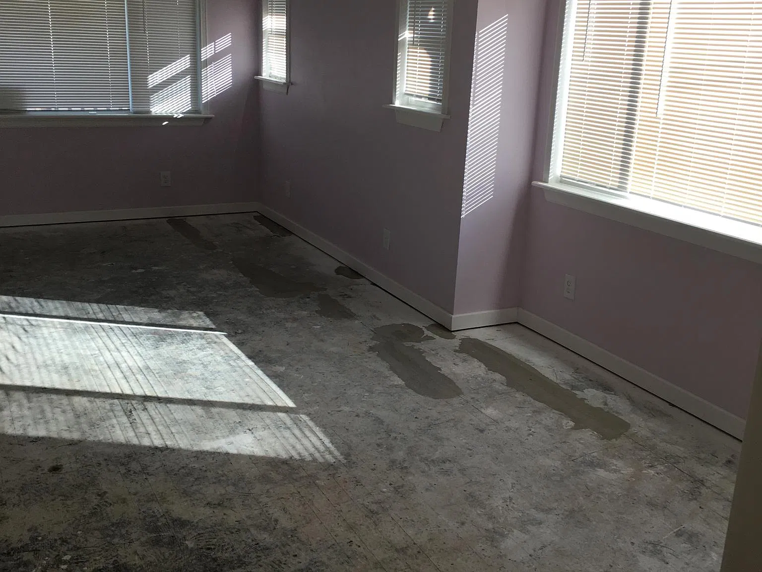 818 W 1st St — Photo 3