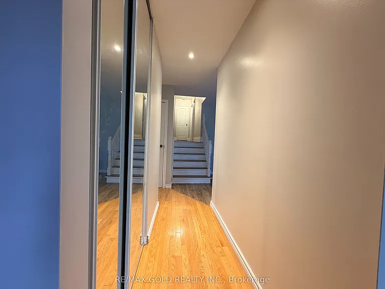 166 Harmony Rd S — Photo 4