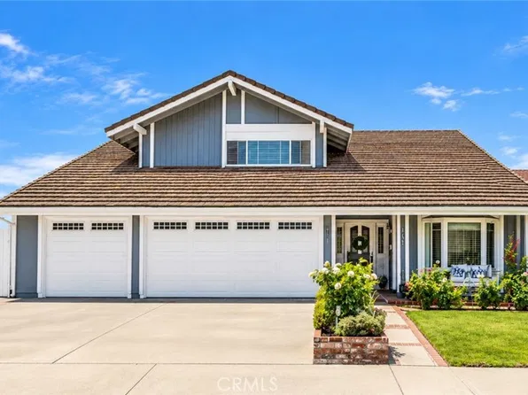 17661 Falkirk Ln, Huntington Beach, CA 92649