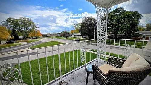 W158N8963 Charles Dr #UPPER — Photo 10