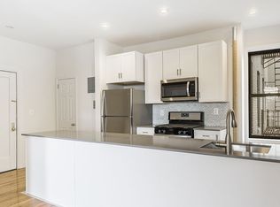 3064 34th St APT 5B, Astoria, NY 11103