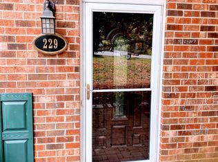 229 Maple Hills Dr, Lynchburg, VA 24502