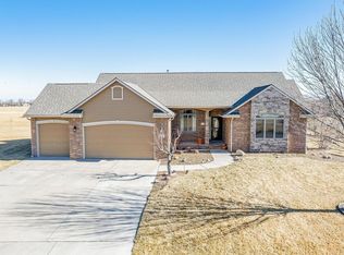 2121 N Clearstone St, Goddard, KS 67052