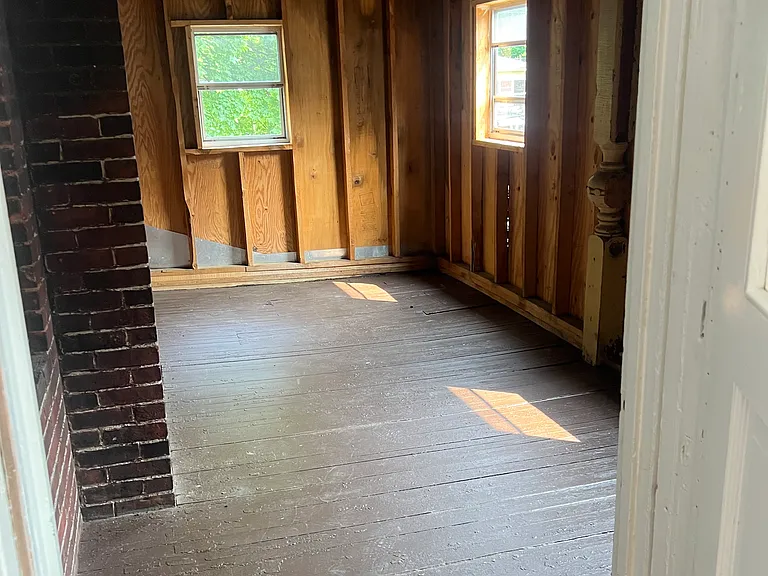 118 E Chemung Pl #B — Photo 16