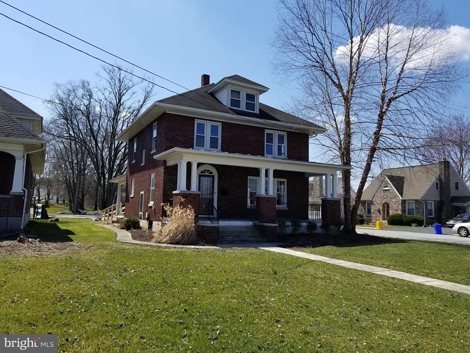 1st image of 129 W Harrisburg St