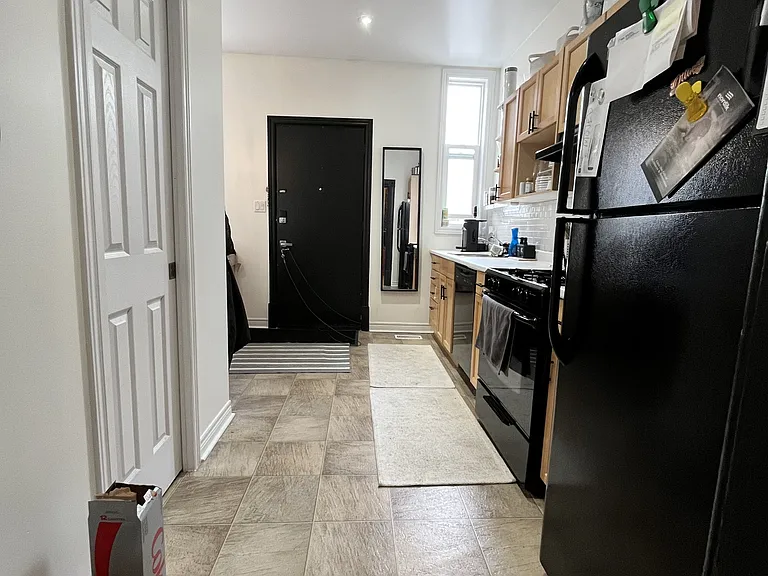 337 James St #1 — Photo 16